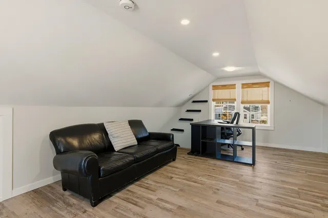 $3,600 | 24 New Road, North Hampton, NH 03862