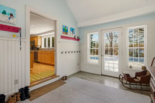 $3,600 | 24 New Road, North Hampton, NH 03862