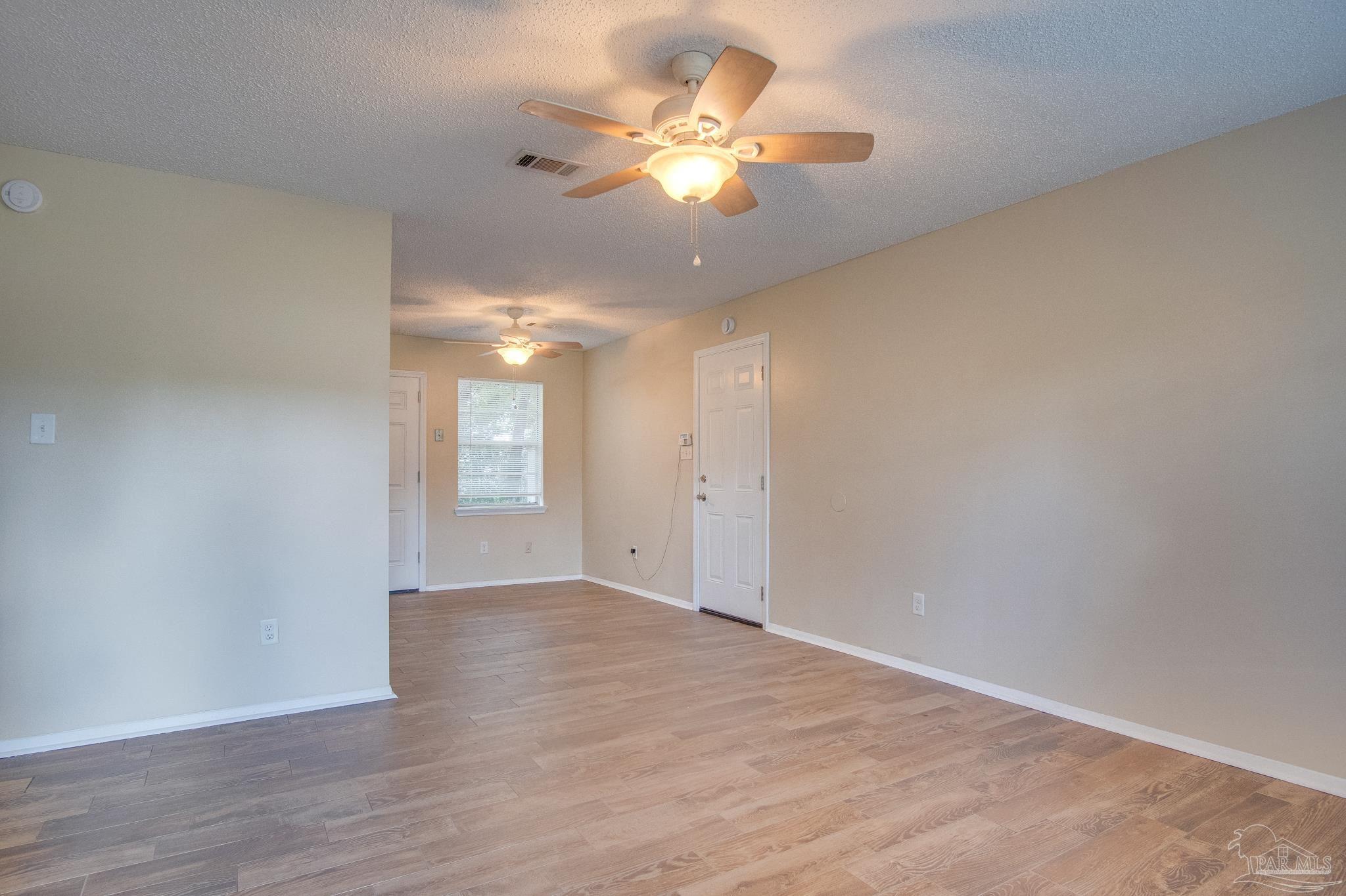386 Quigley Road Pensacola, FL 32506 - Photo 8 of 51