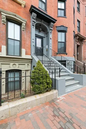 $3,800 | 666 Massachusetts Avenue, Unit 1, Boston, MA 02118