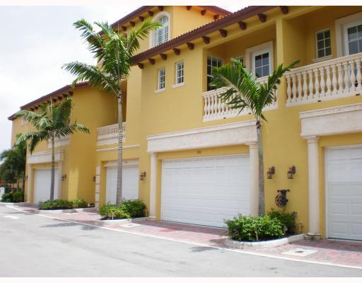 390 Northeast 69th Circle Boca Raton, FL 33487 - Photo 2 of 11 Additional Photo