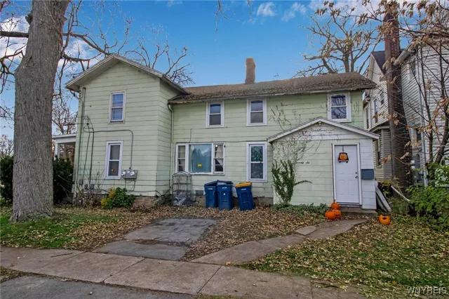 $149,900 | 133 Hawley Street, Lockport City, NY 14094
