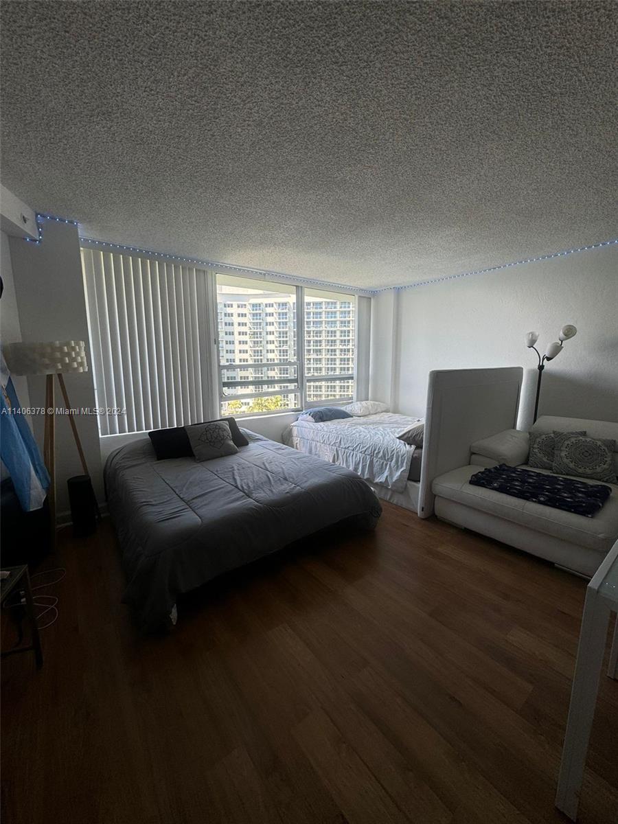 1500 Bay Road, Unit 856S Miami Beach, FL 33139 - Photo 6 of 9