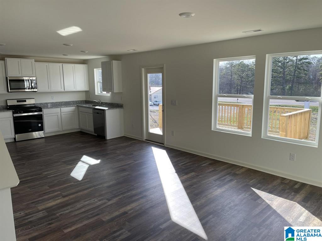 2549 Rice Crk Way Bessemer, AL 35022 - Photo 2 of 3