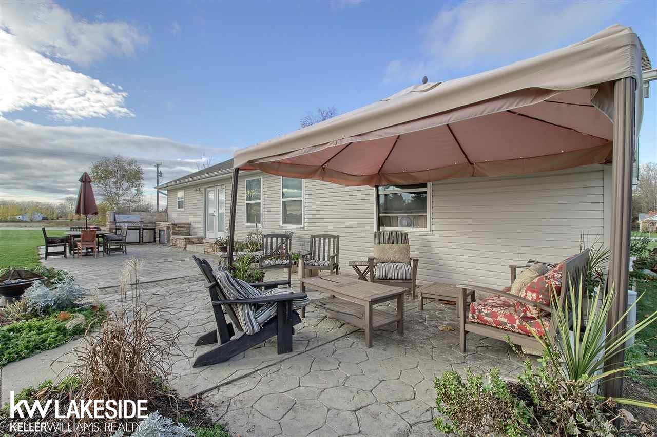12993 Yale Road Yale, MI 48097 - Photo 25 of 31 Patio