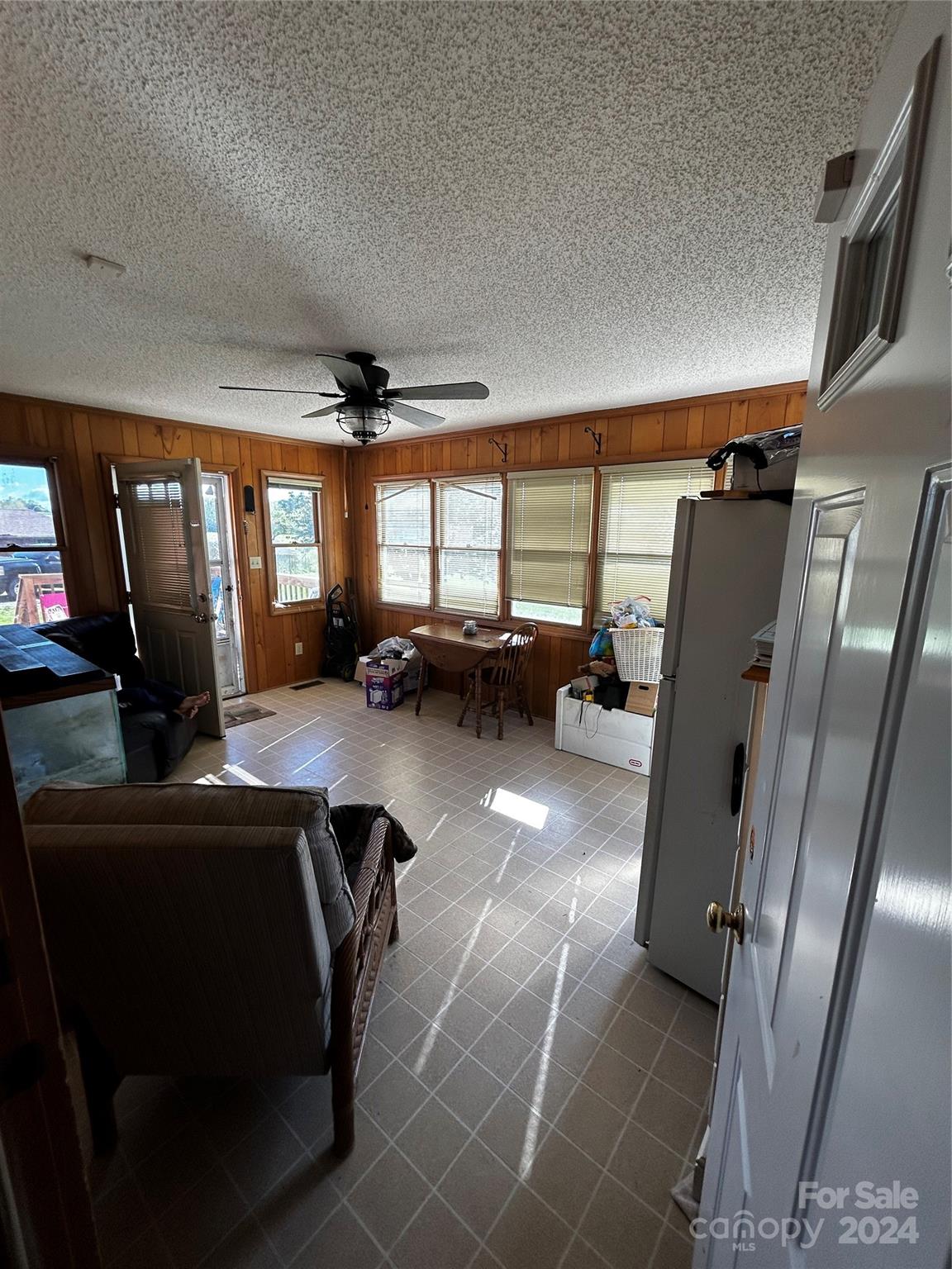 3657 Caldwell Road Newton, NC 28658 - Photo 18 of 22 Gallery Image 18