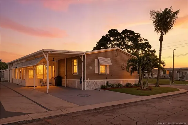 $218,000 | 4800 Southeast Federal Highway, Unit 141, Stuart, FL 34997