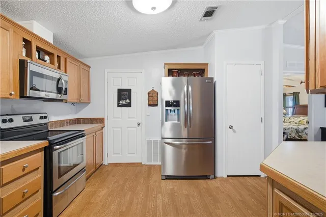 $218,000 | 4800 Southeast Federal Highway, Unit 141, Stuart, FL 34997