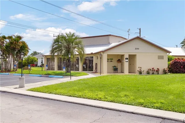 $218,000 | 4800 Southeast Federal Highway, Unit 141, Stuart, FL 34997
