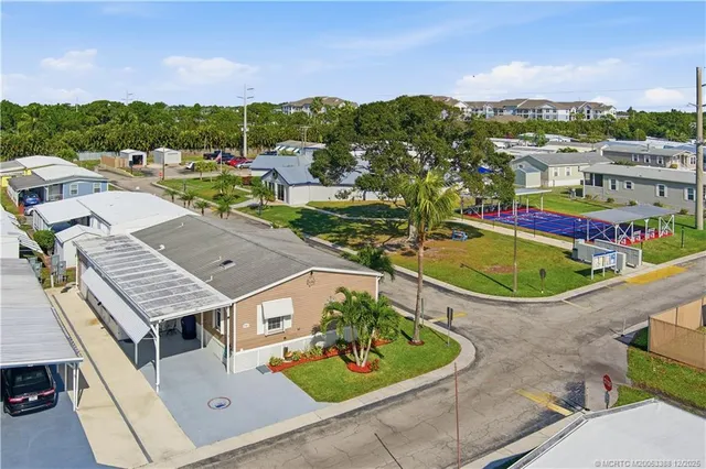 $218,000 | 4800 Southeast Federal Highway, Unit 141, Stuart, FL 34997