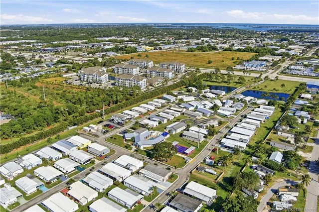 $218,000 | 4800 Southeast Federal Highway, Unit 141, Stuart, FL 34997