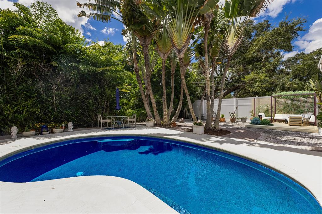1922 Field Road Sarasota, FL 34231 - Photo 35 of 42 Gallery Image 35