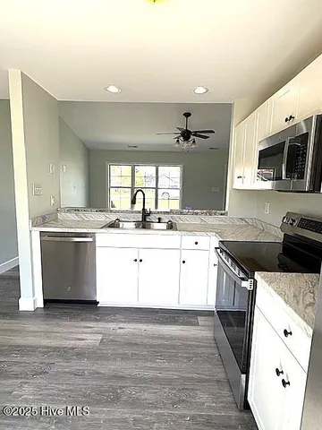 $244,995 | 306 Foxtrace Lane, Hubert, NC 28539