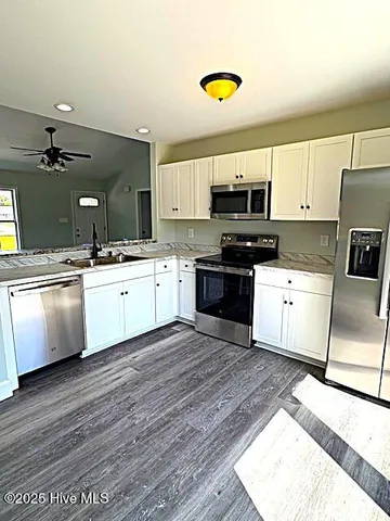 $244,995 | 306 Foxtrace Lane, Hubert, NC 28539