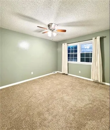 $350,000 | 2 Tara Lane, Faucett, MO 64448