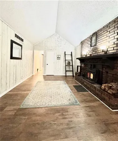 $350,000 | 2 Tara Lane, Faucett, MO 64448