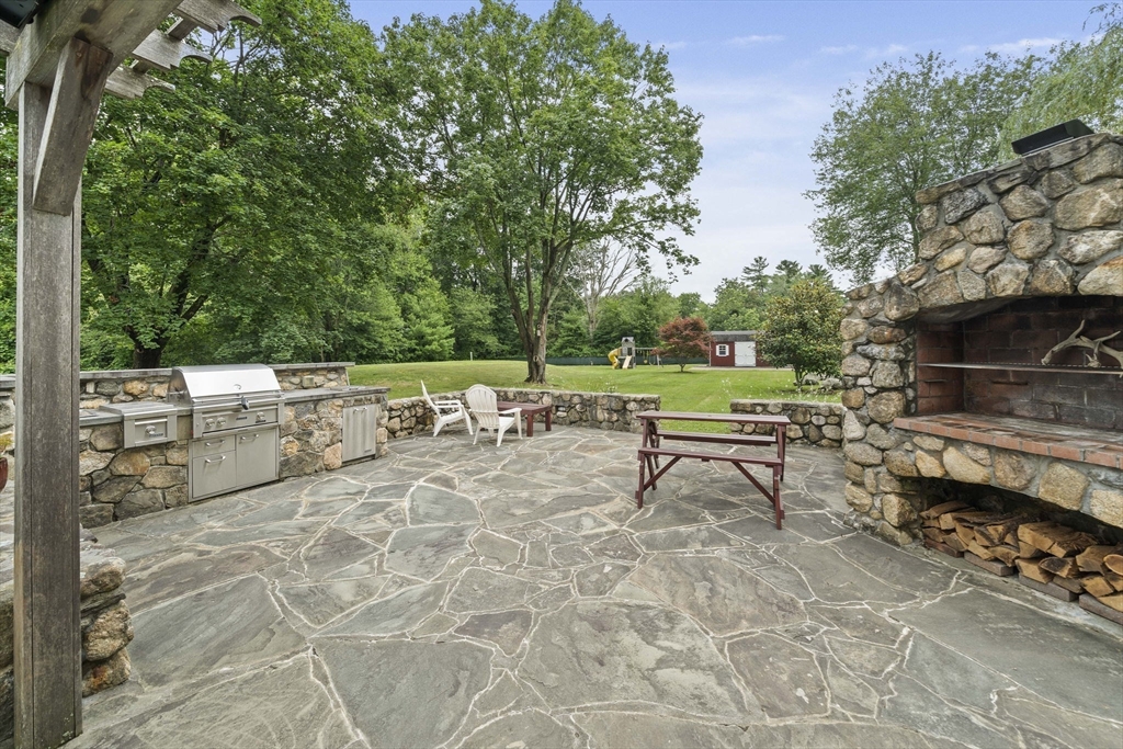 114 Main Street Norwell, MA 02061 - Photo 29 of 36