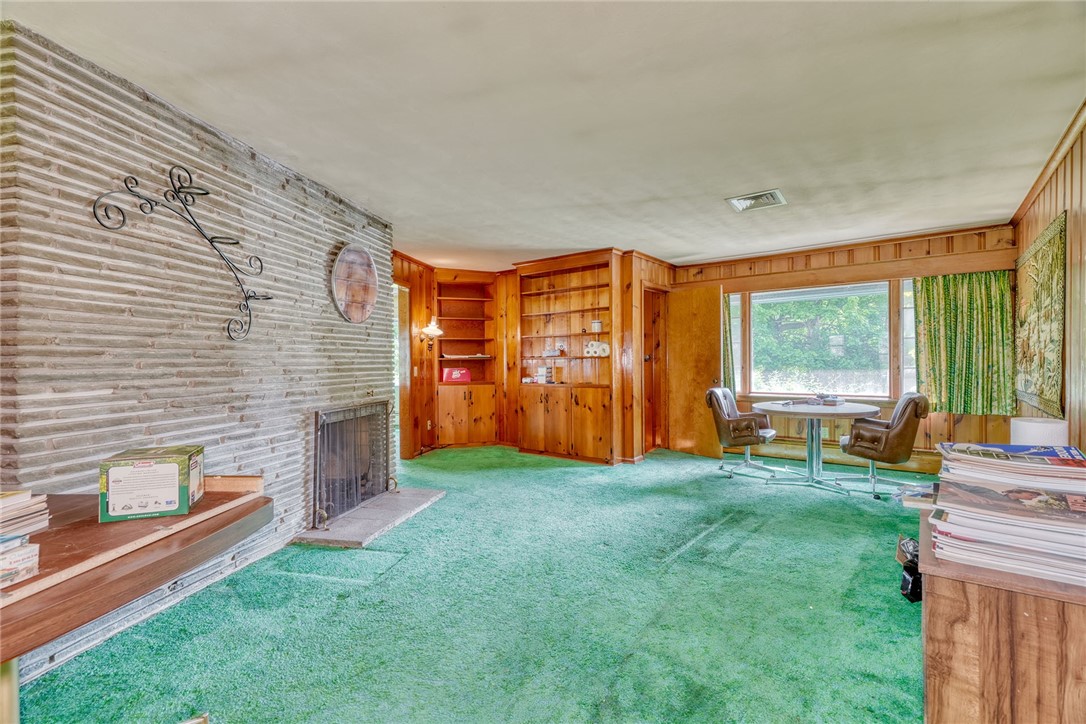 492 Drumm Road Webster, NY 14580 - Photo 30 of 48 FAMILY ROOM