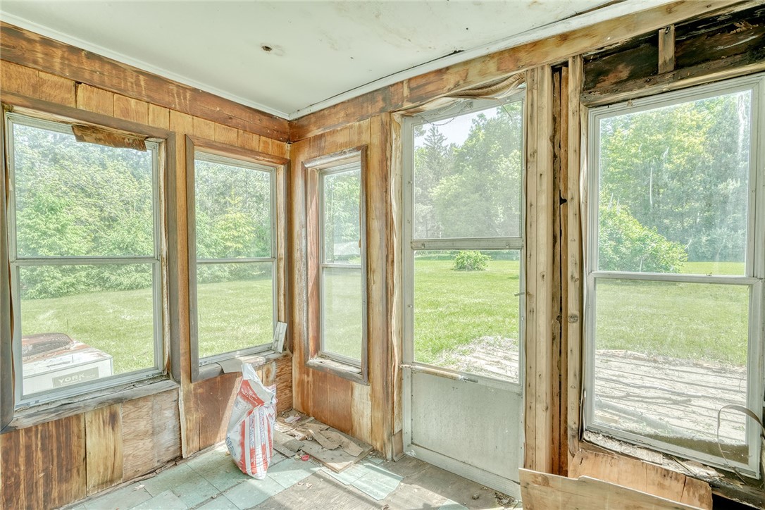 492 Drumm Road Webster, NY 14580 - Photo 41 of 48 BACK PORCH