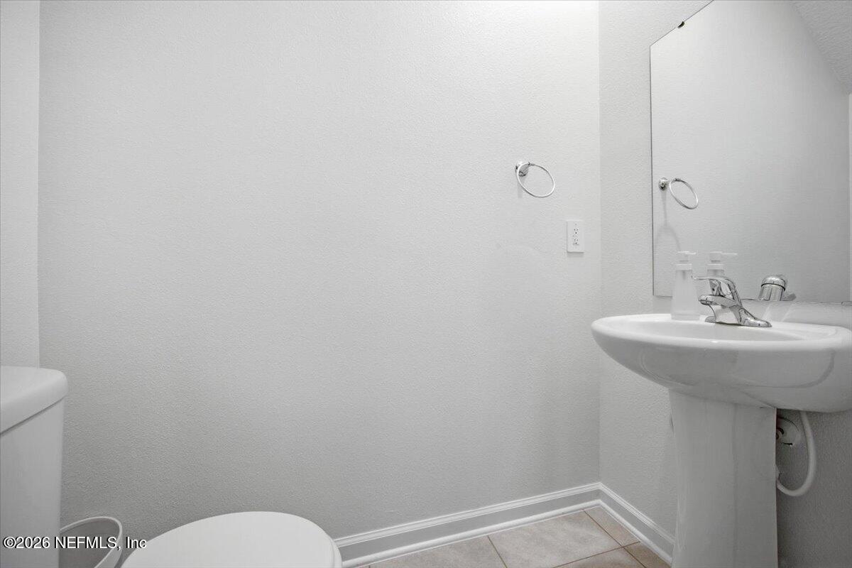 35 Hidden Mdws Road St. Augustine, FL 32095 - Photo 4 of 21 04-Powder Room