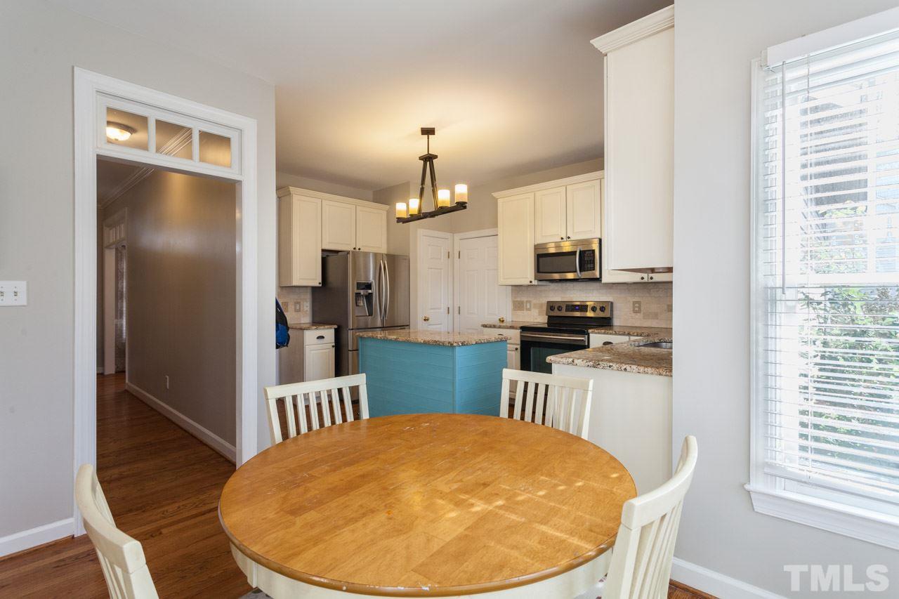 1909 Farmington Grove Drive Raleigh, NC 27614 - Photo 13 of 30
