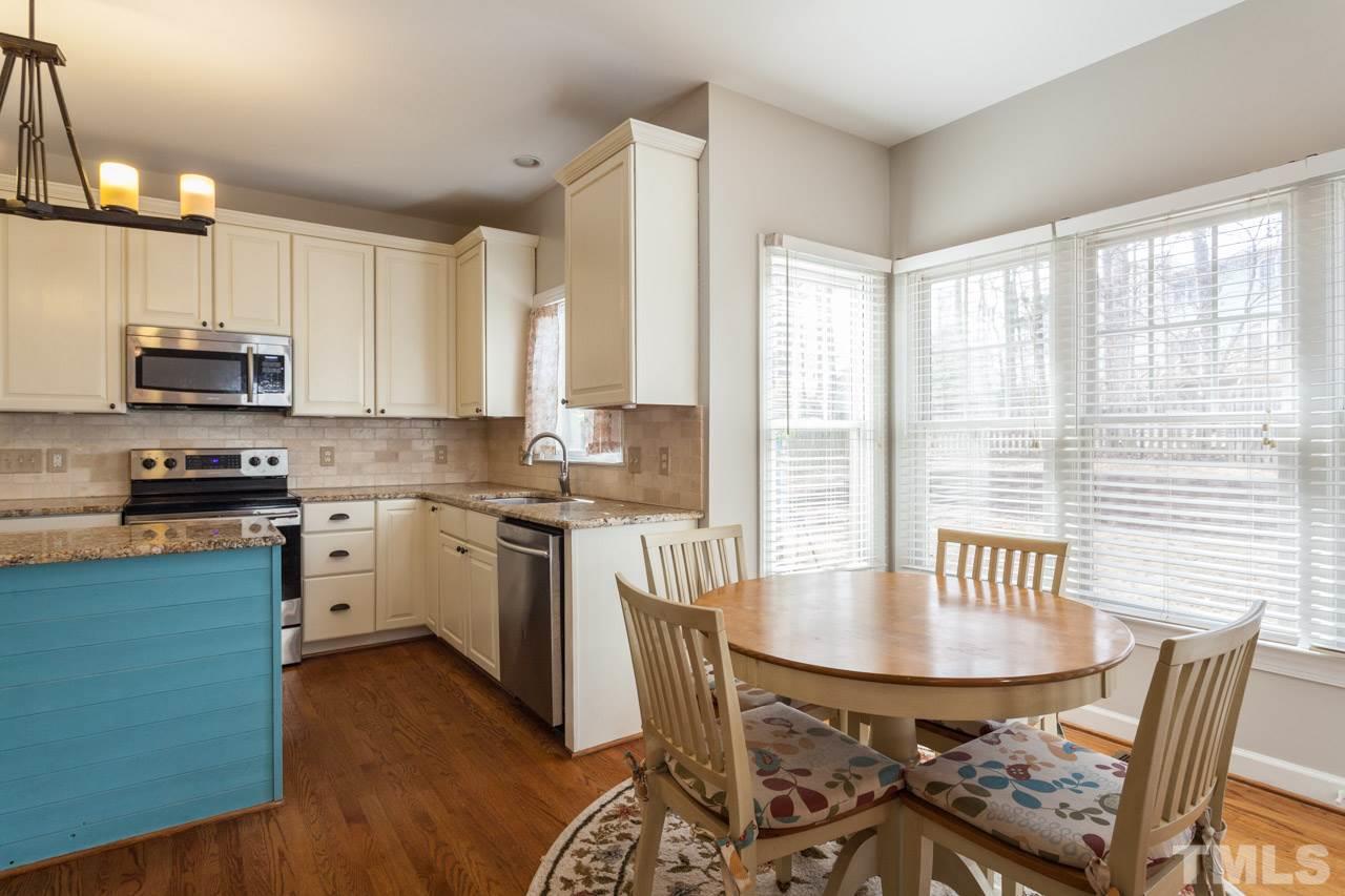 1909 Farmington Grove Drive Raleigh, NC 27614 - Photo 10 of 30