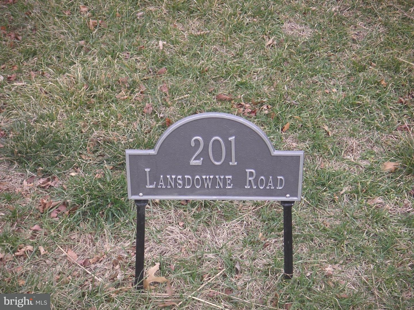 201 Lansdowne Road Havertown, PA 19083 - Photo 15 of 24