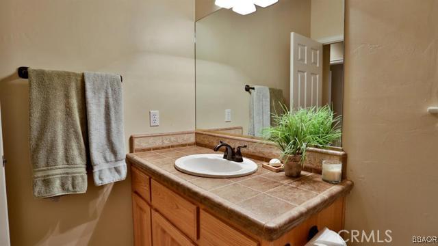 333 Grizzly Road Lake Arrowhead, CA 92352 - Photo 24 of 36 Gallery Image 24