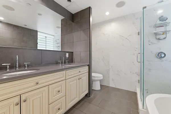 $899,000 | 1008 Hudson Park, Edgewater, NJ 07020