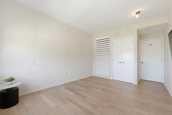 $899,000 | 1008 Hudson Park, Edgewater, NJ 07020