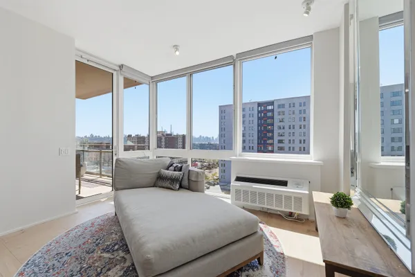 $899,000 | 1008 Hudson Park, Edgewater, NJ 07020