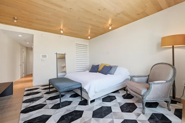 $899,000 | 1008 Hudson Park, Edgewater, NJ 07020