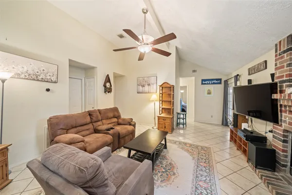 $1,850 | 12114 Westwold Drive, Tomball, TX 77377