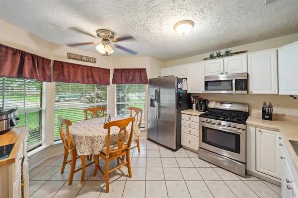 $1,850 | 12114 Westwold Drive, Tomball, TX 77377
