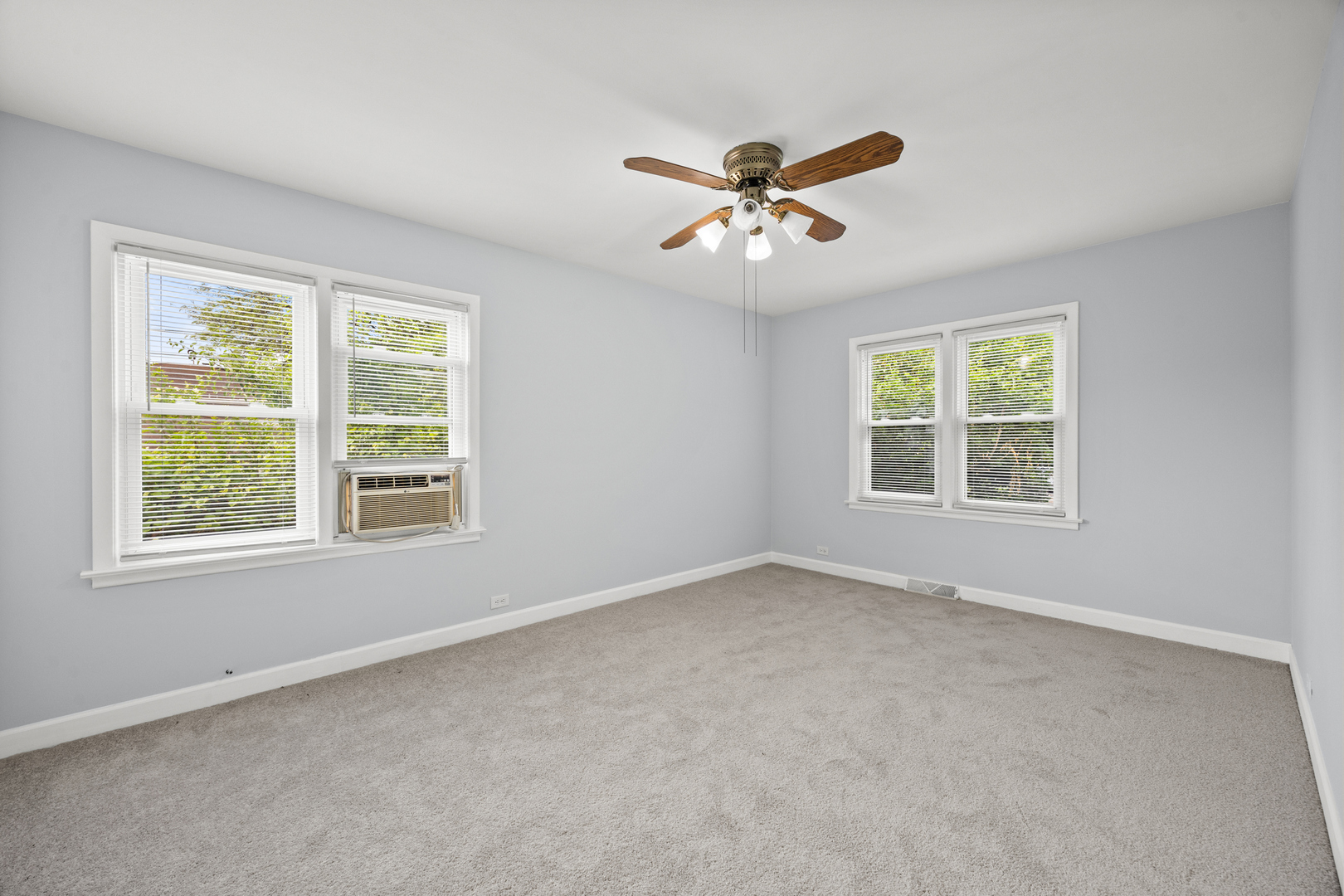 939 Long Road Glenview, IL 60025 - Photo 16 of 35