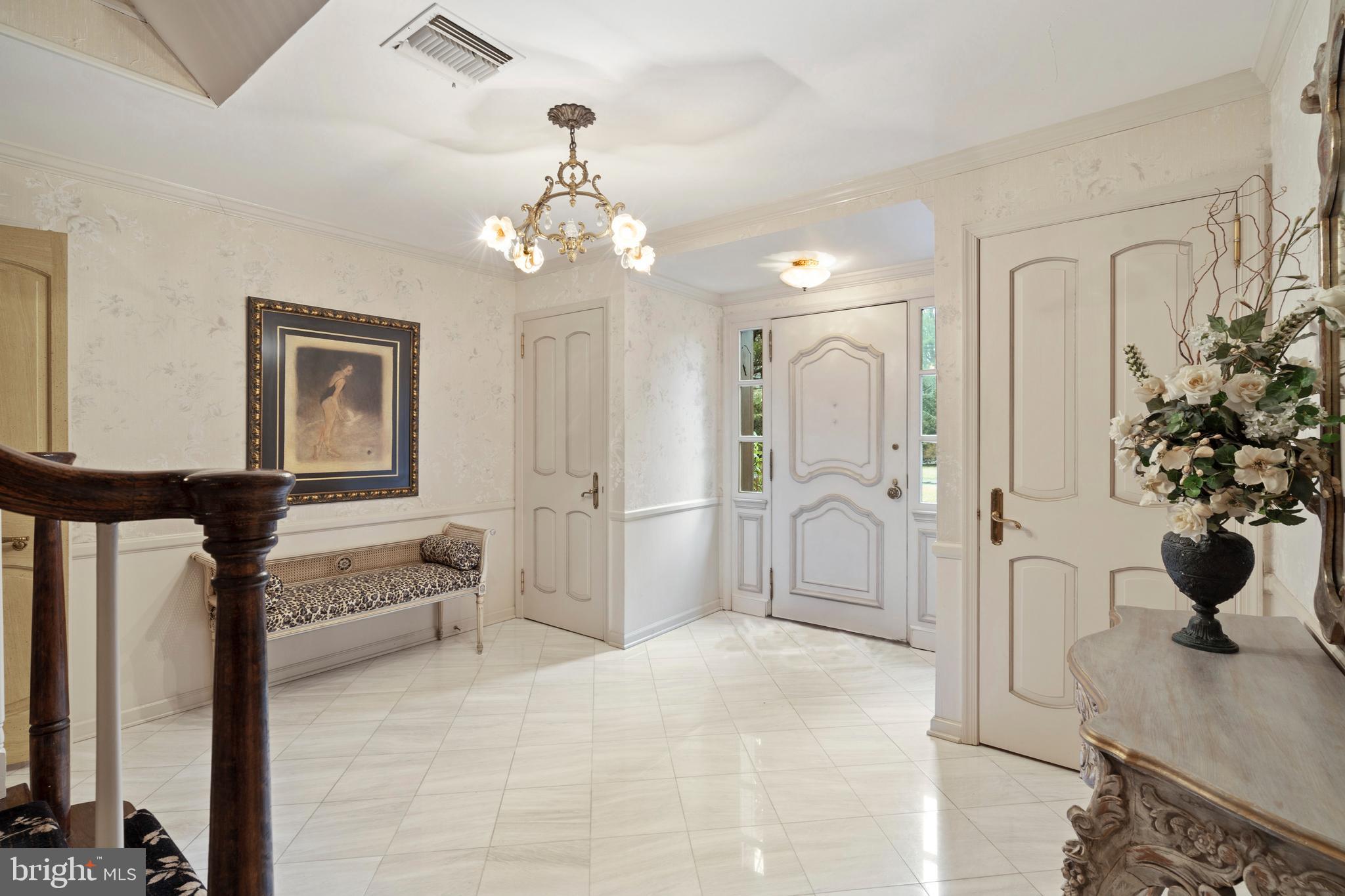 1101 Mill Road Jenkintown, PA 19046 - Photo 3 of 37 Foyer