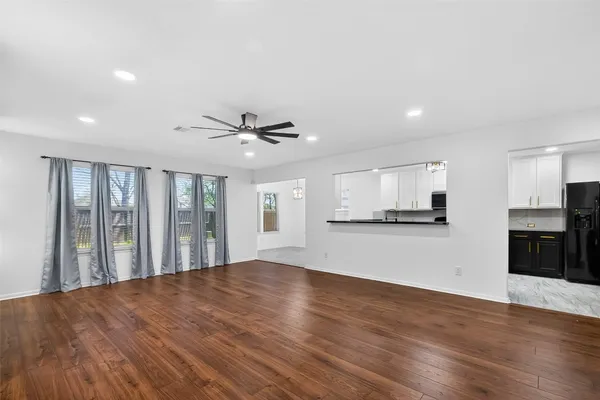 $2,800 | 15807 Sonoma Park Drive, Houston, TX 77049