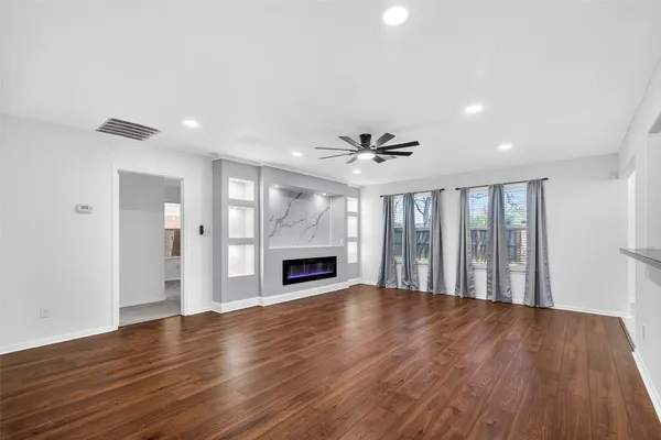 $2,800 | 15807 Sonoma Park Drive, Houston, TX 77049