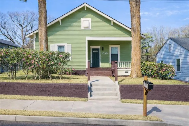 $2,200 | 1039 Astor Avenue Southwest, Atlanta, GA 30310