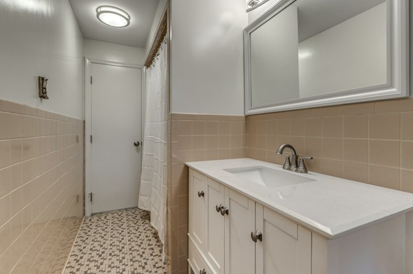 263 Ridge Street Arlington, MA 02474 - Photo 14 of 27 Gallery Image 14