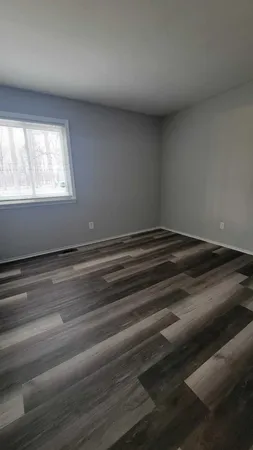 $336,900 | 655 Robinwood Drive, Troy, MI 48083