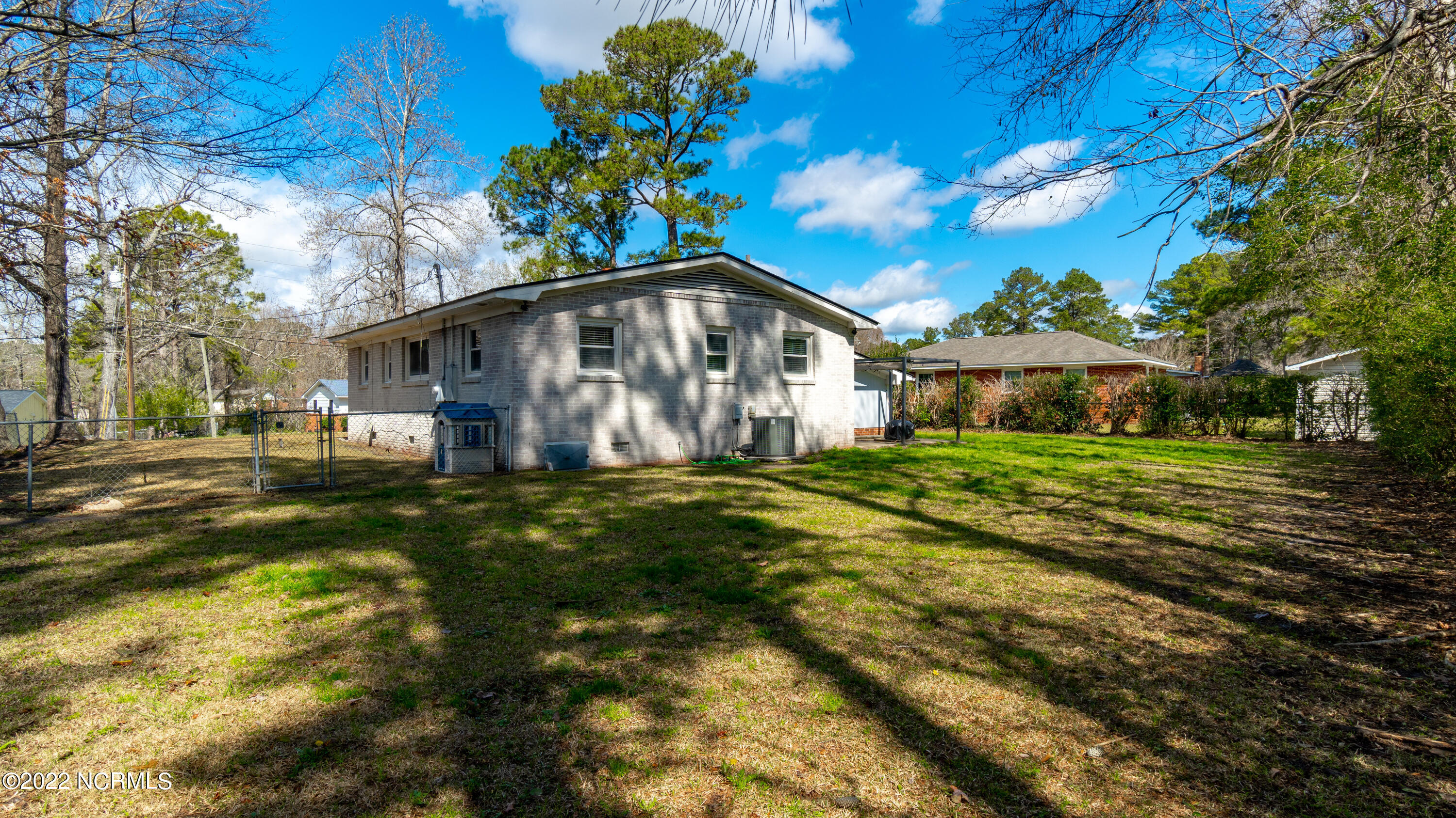 204 Cardinal Road Jacksonville, NC 28546 - Photo 14 of 24 1-11
