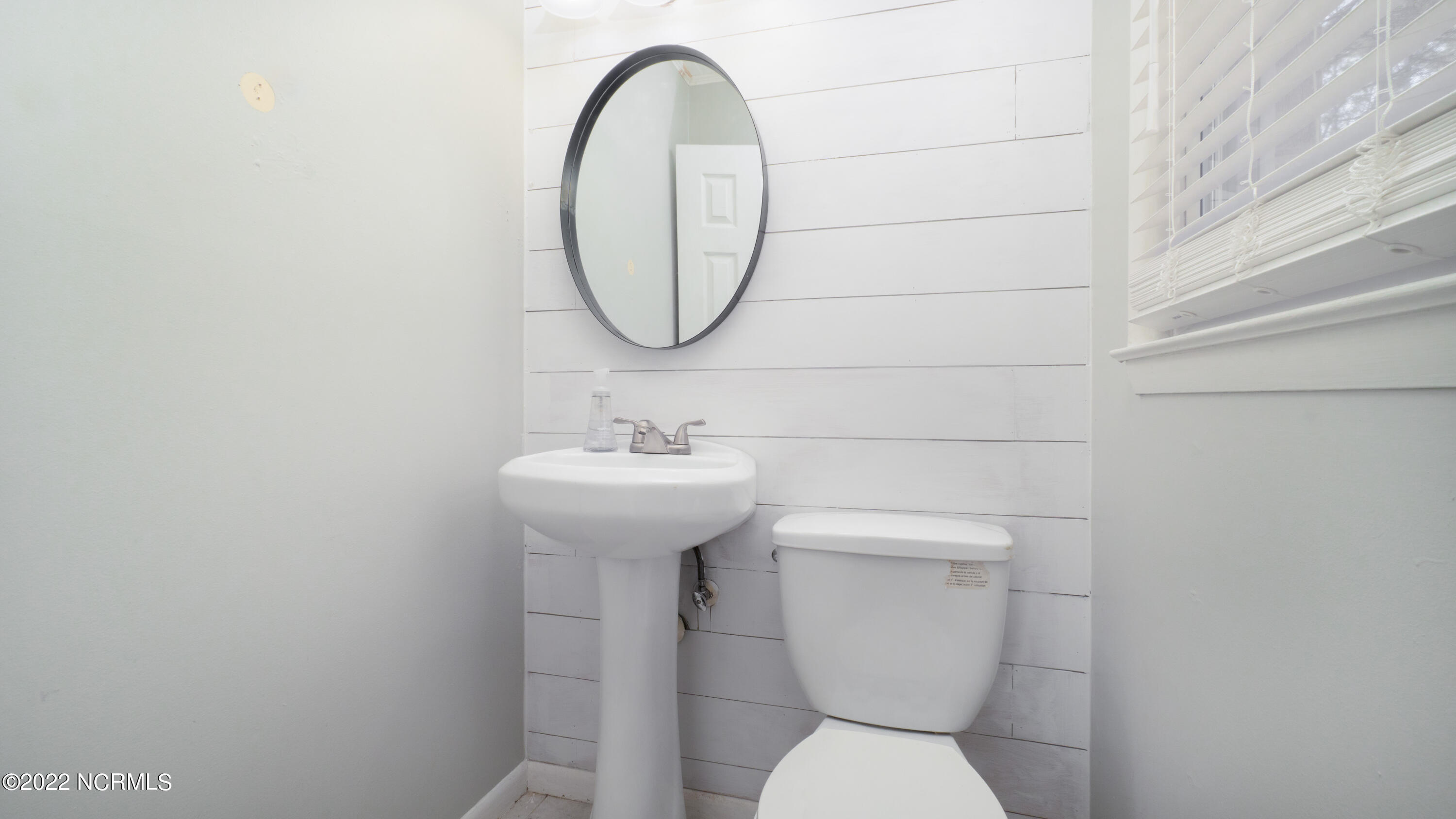 204 Cardinal Road Jacksonville, NC 28546 - Photo 16 of 24 2-10