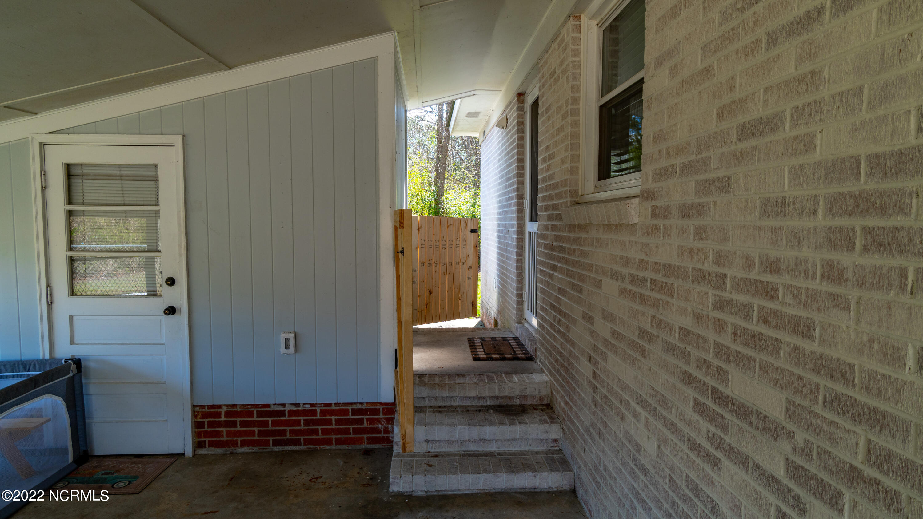 204 Cardinal Road Jacksonville, NC 28546 - Photo 7 of 24 1-8