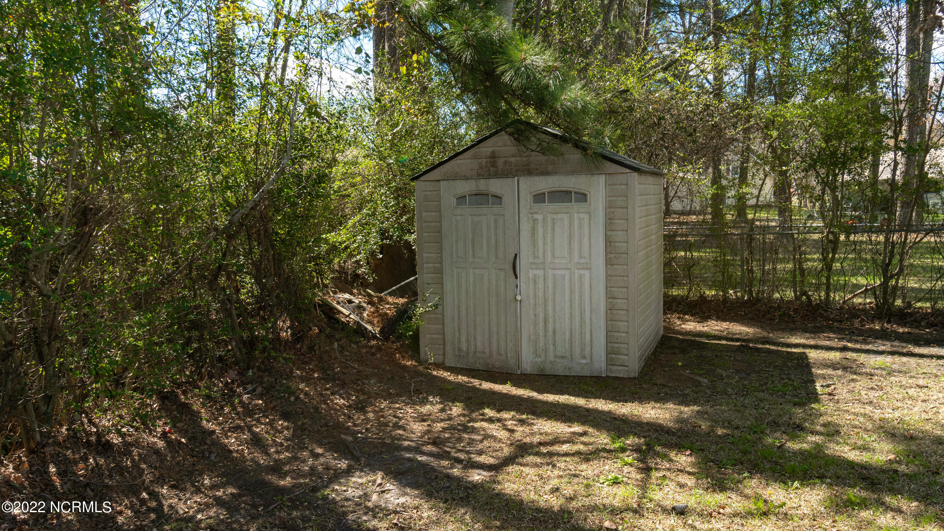 204 Cardinal Road Jacksonville, NC 28546 - Photo 9 of 24 1-10