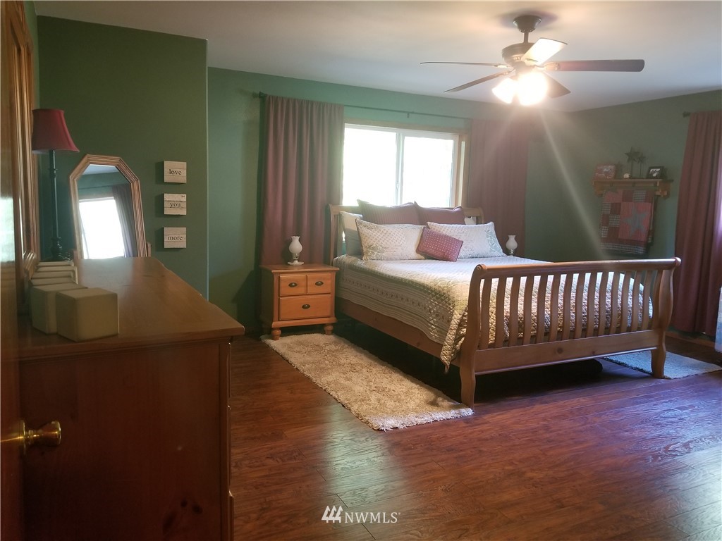 24110 Martin Road Sedro-Woolley, WA 98284 - Photo 9 of 25 Gallery Image 9