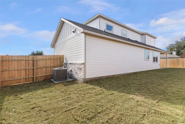 $399,720 | 214 Cailin Court, Burnet, TX 78611