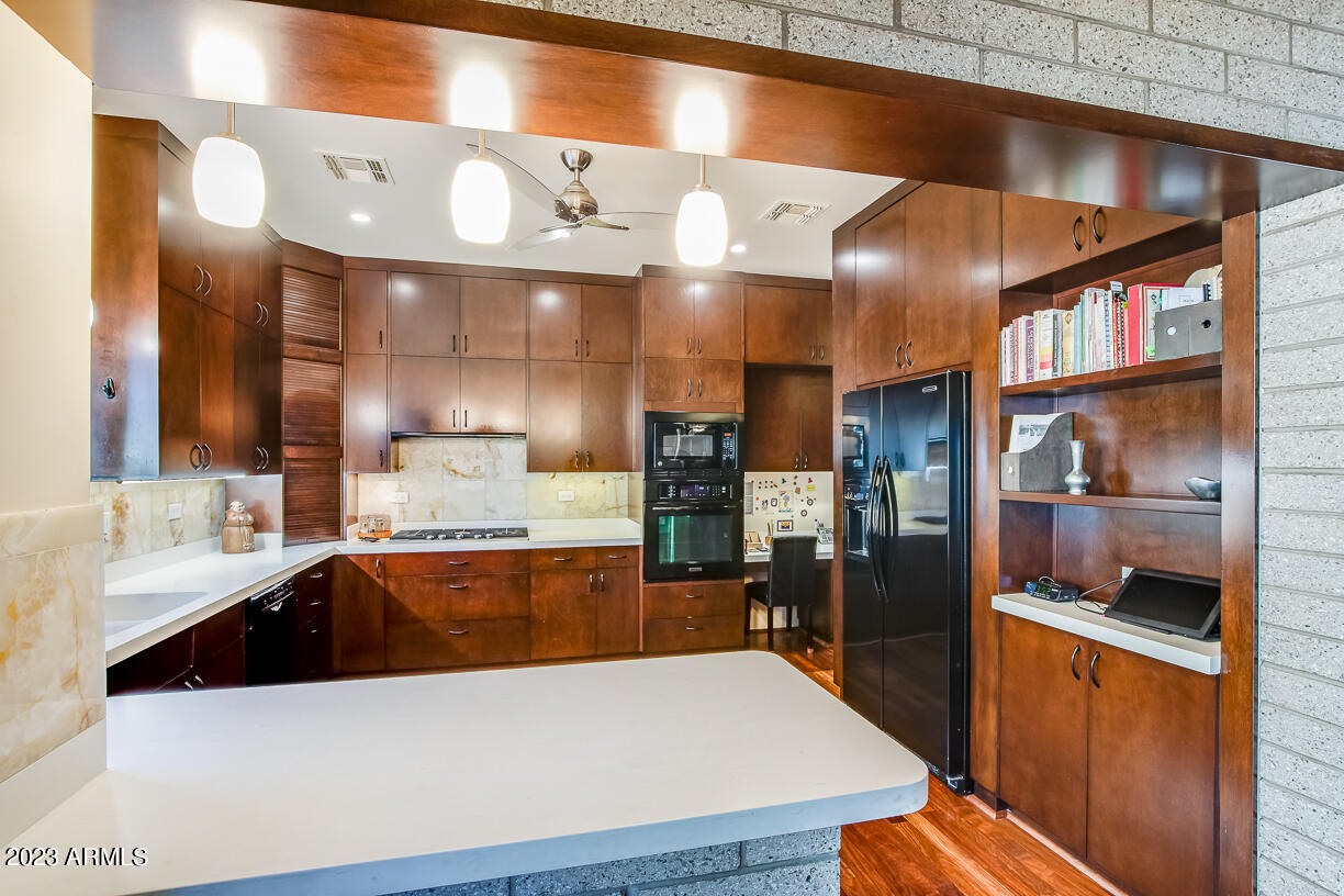 6121 North 3rd Street Phoenix, AZ 85012 - Photo 13 of 35 Kitchen