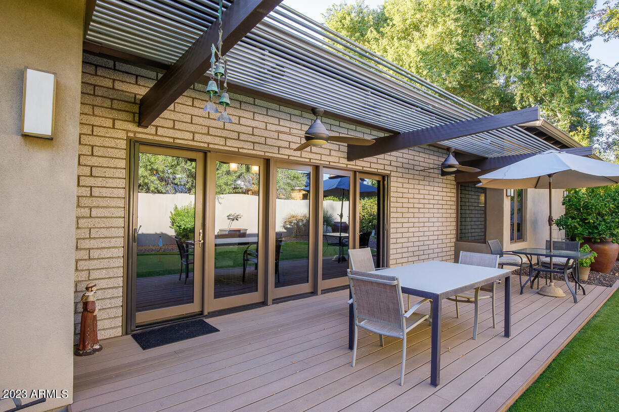 6121 North 3rd Street Phoenix, AZ 85012 - Photo 30 of 35 Back patio