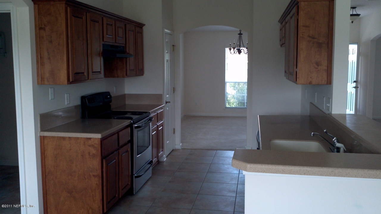 4509 Ranch Pines Way Middleburg, FL 32068 - Photo 8 of 11 Kitchen